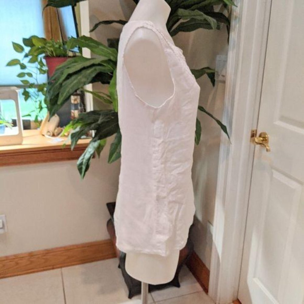 Lina Tomei Women's White Linen Tank Top - Picture 6 of 9